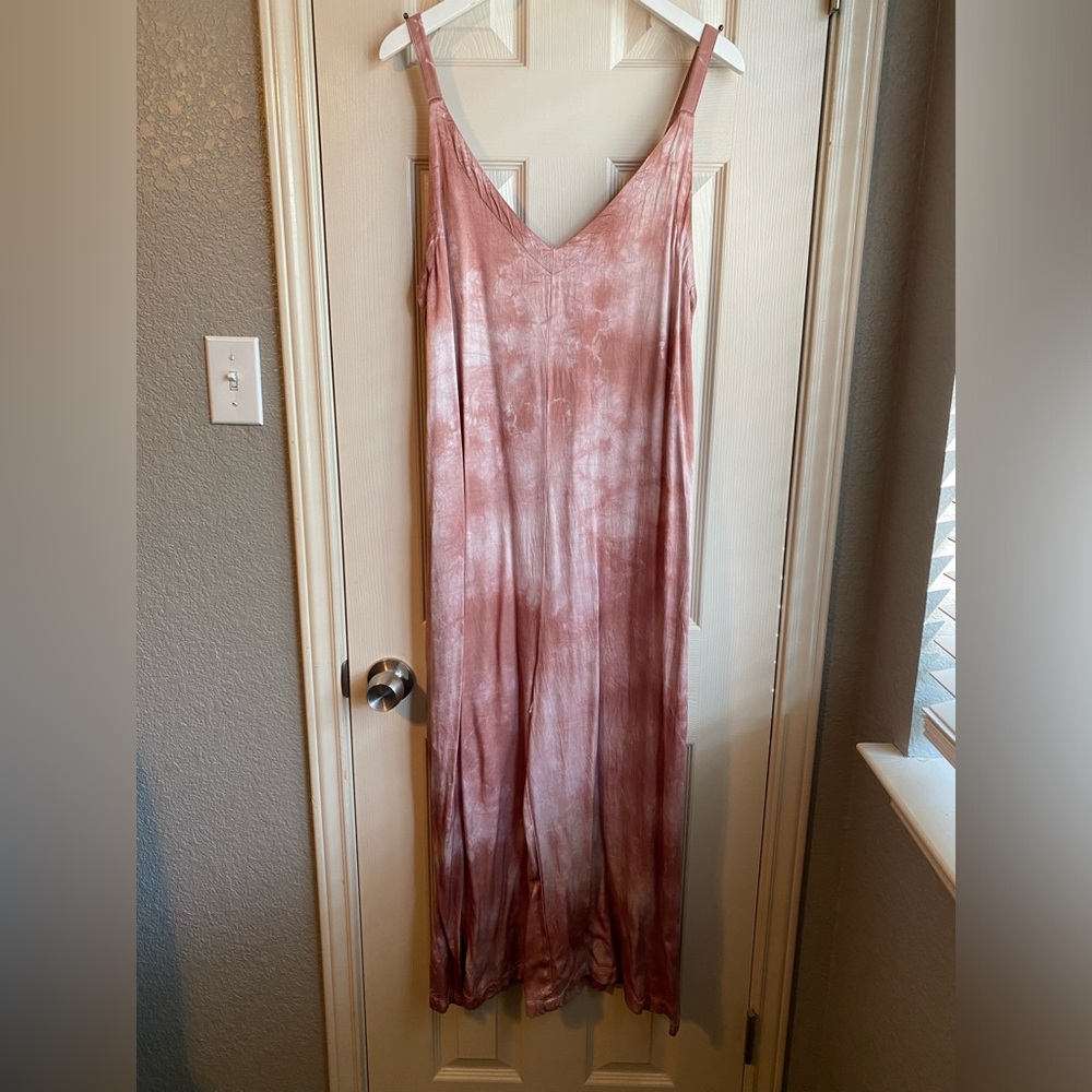Great Condition LACAUSA Jumpsuit in Pink Dye Pattern, size Medium